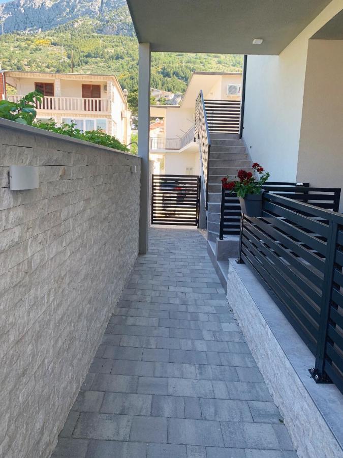 Villa Franko Baska Voda Exterior photo